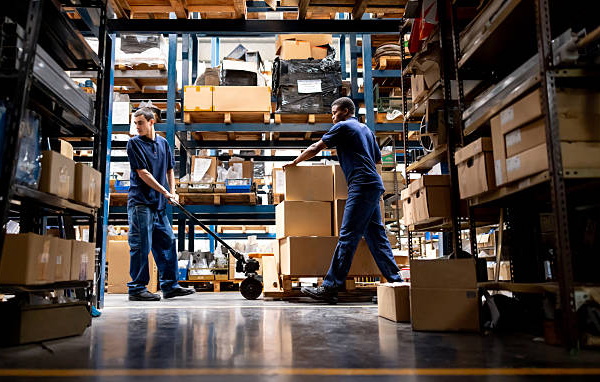 What Is Warehouse Automation and Why Is It Essential for Modern Distribution Centers?