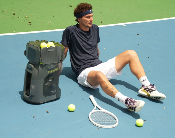 Transforming Your Training Sessions with a Smart Tennis Trainer